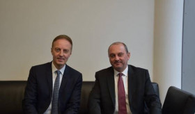 Դեսպանի հանդիպումը Բունդեսթագի պատգամավոր Մեքիդ Կարաահմեդողլուի հետ