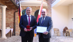 Պատվո մեդալի շնորհման արարողություն դոկտոր Գունար Շելենբերգերին