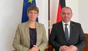 Treffen des Botschafters mit Frau Anna Lührmann, Staatsministerin für Europa und Klima im Auswärtigen Amt