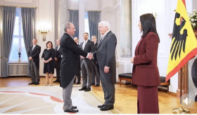 Դաշնային նախագահ Ֆրանկ-Վալտեր Շտայնմայերի հրավերով օտարերկրյա դեսպանների ամանորյա ընդունելություն