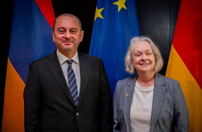 Հայաստանը և Գերմանիան քննարկում են &laquo;Միջին միջանցքի&raquo;  շրջանակում համագործակցության թեման