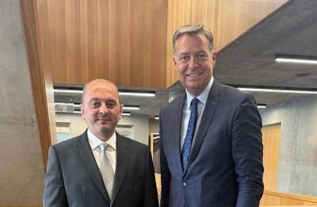 Treffen von Botschafter Yengibaryan mit dem Bundestagsabgeordneten Stephan Mayer