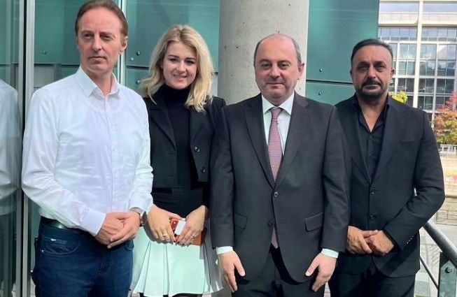 ԳԴՀ-ում ՀՀ դեսպանի հանդիպումը Բունդեսթագի Գերմանիա-Հարավային Կովկաս խորհրդարանական խմբի պատգամավորների հետ